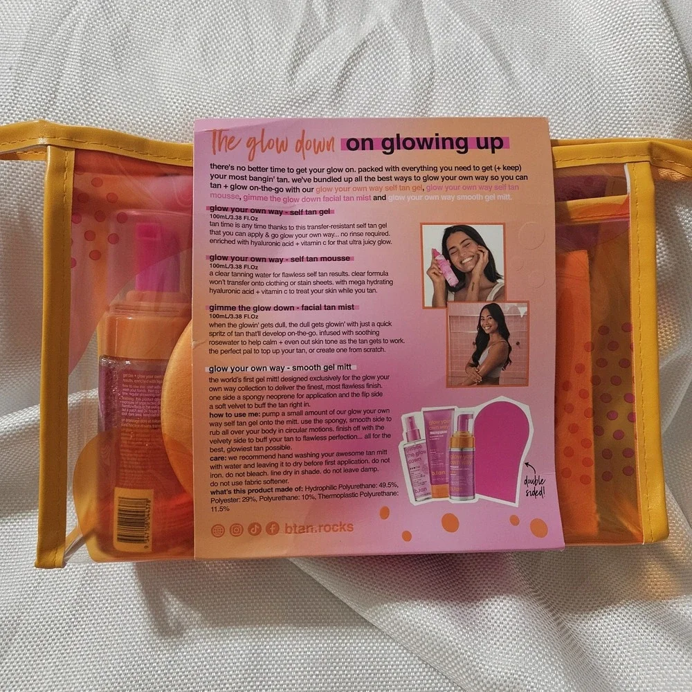 B.Tan Go On & Glow Your Own‎ Way Gift Set